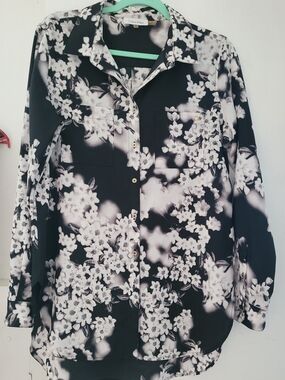 Calvin Klein Black and White Floral Button-Down Shirt